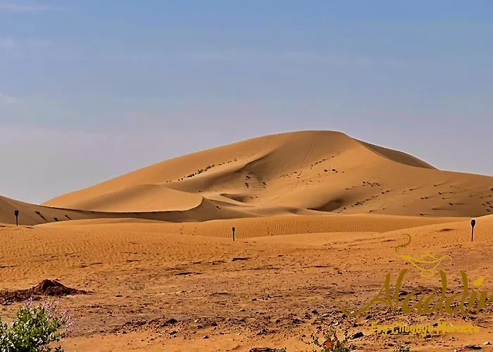 Aladdin Desert Camp - Mhamid Erg Chigaga Escape