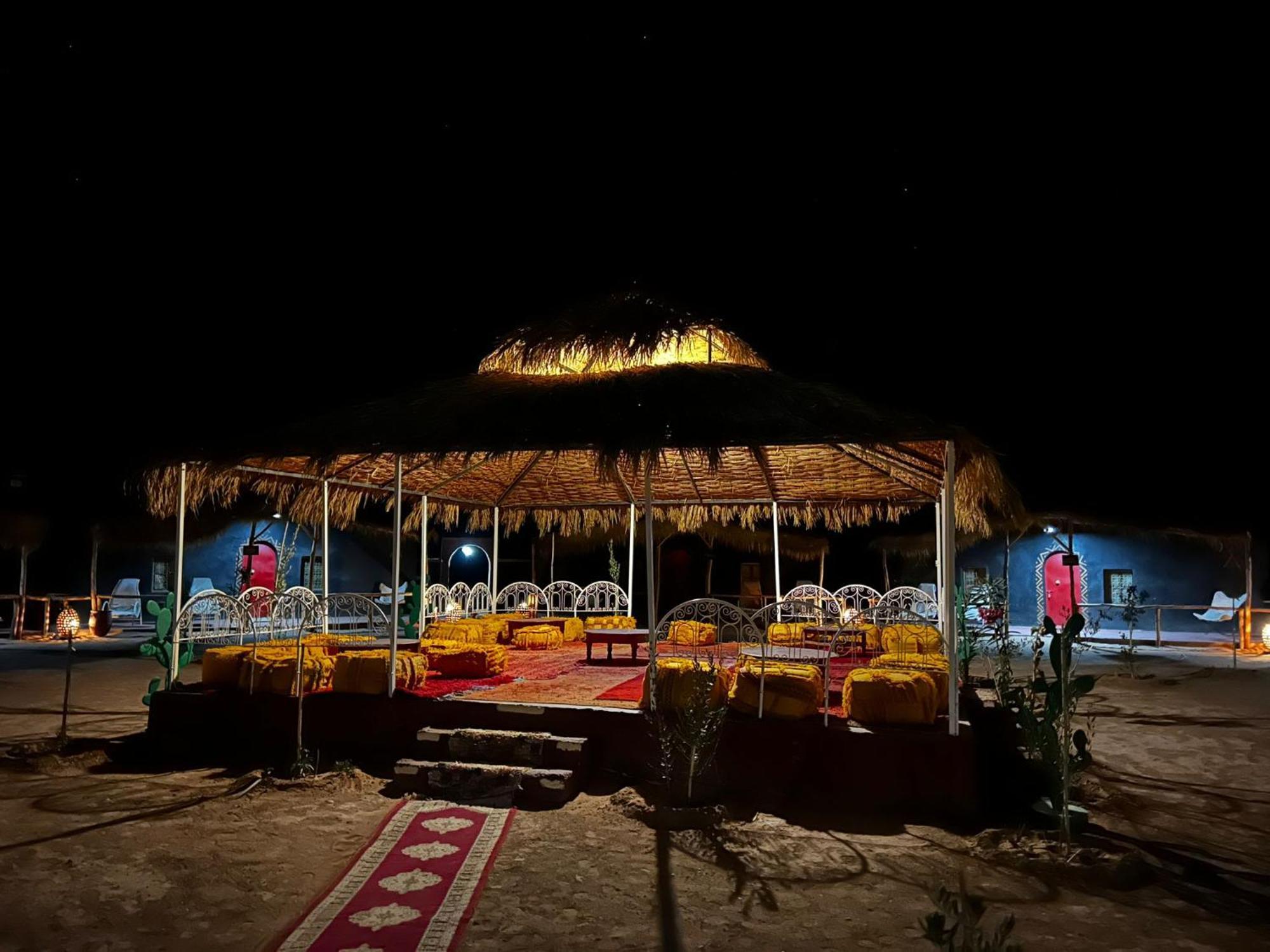 Aladdin Desert Camp - Mhamid Erg Chigaga Escape Lodge